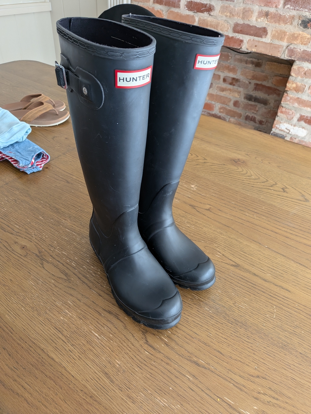Hunter Tall Classic Women's Black Rain Boots, Sz. 7